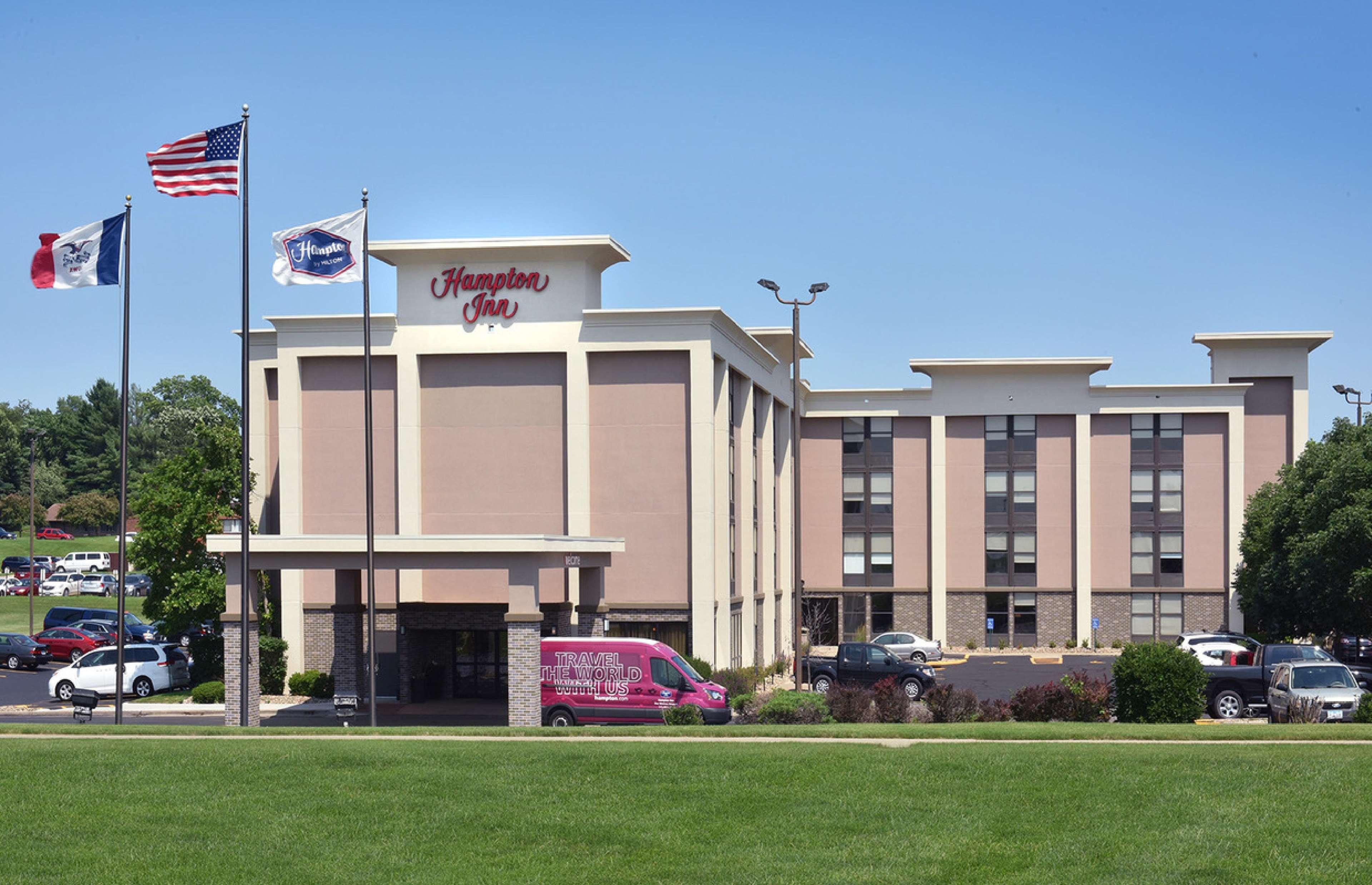 Hampton Inn Des Moines-Airport Exterior foto