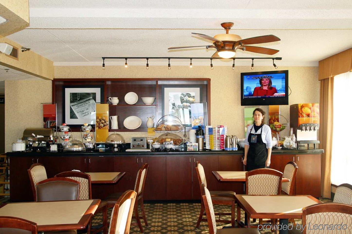 Hampton Inn Des Moines-Airport Restaurante foto